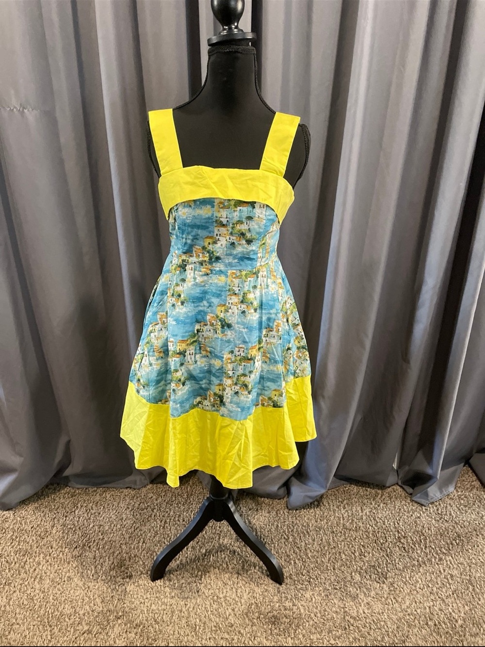 shop the mint, counting the days toile dress size small